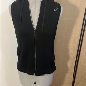 Asics Black Zip-Up Sleeveless Top